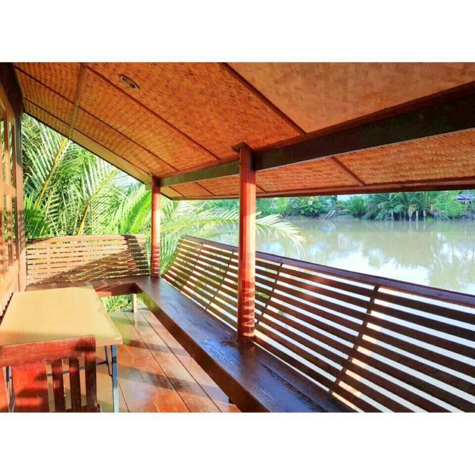 Ruennamyen Resort Amphawa Samut Songkhram Bagian luar foto